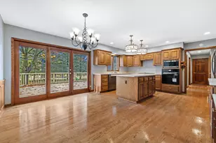 1825 Derrin Ln, Brookfield, WI 53045 - Photo 18