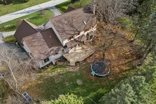 1825 Derrin Ln, Brookfield, WI 53045 - Photo 54