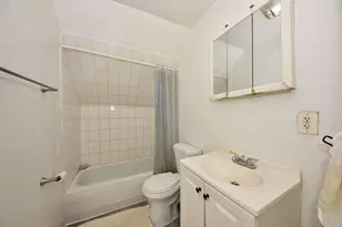 2166 S 6th St, Milwaukee, WI 53215 - Photo 10