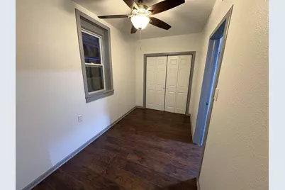 1941 S Winona Ln #Lower, Milwaukee, WI 53204 - Photo 4