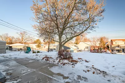 5970 S 34th St, Greenfield, WI 53221 - Photo 22