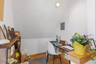 1138 E Hamilton St, Milwaukee, WI 53202 - Photo 8