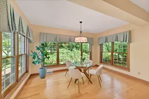 3230 Yale Ct, Brookfield, WI 53005 - Photo 4