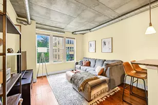 102 N Water St, Milwaukee, WI 53202 - Photo 8