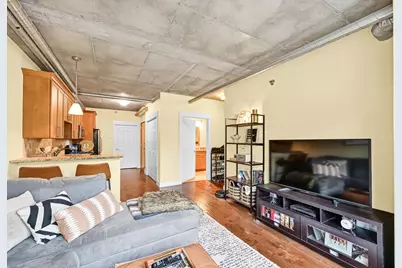 102 N Water St #213, Milwaukee, WI 53202 - Photo 10