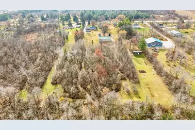 N52W24270  Lisbon Rd, Sussex, WI 53089 - Photo 4