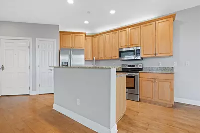 1515 N Van Buren St #404, Milwaukee, WI 53202 - Photo 24