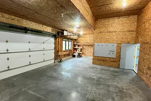 8431 Big Bend Rd, Racine, WI 53185 - Photo 22