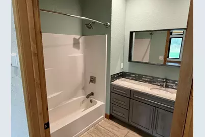 8431  Big Bend Rd, Racine, WI 53185 - Photo 16