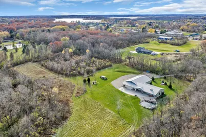 8431  Big Bend Rd, Racine, WI 53185 - Photo 42