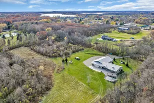 8431 Big Bend Rd, Racine, WI 53185 - Photo 42