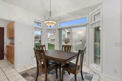 115  Pheasant Run, Johnson Creek, WI 53038 - Photo 12