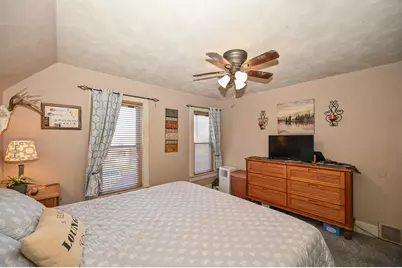 1311  Madison Ave, South Milwaukee, WI 53172 - Photo 38