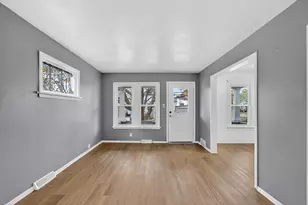 1831 Superior St, Racine, WI 53402 - Photo 4