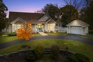 S87W29868 Leppin Ct, Mukwonago, WI 53149 - Photo 2