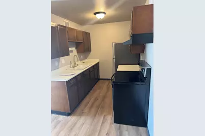 N115W17103  Armada Dr #7, Germantown, WI 53022 - Photo 1