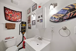 6183 N 118th St, Milwaukee, WI 53225 - Photo 28