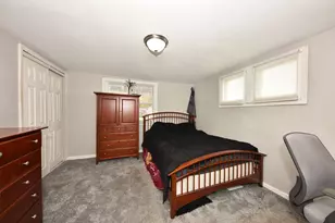 2327 S 72nd St, West Allis, WI 53219 - Photo 14