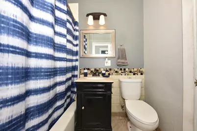 2327 S 72nd St, West Allis, WI 53219 - Photo 16
