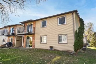 W170N11583  Armada Dr #16, Germantown, WI 53022 - Photo 24