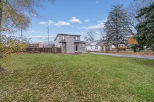 1663 S 100th St, West Allis, WI 53214 - Photo 2