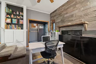 1663 S 100th St, West Allis, WI 53214 - Photo 6