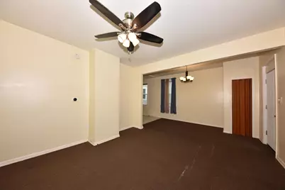 1856 N 24th Pl, Milwaukee, WI 53205 - Photo 10