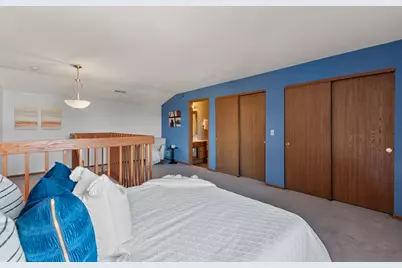 2005 S 102nd St #E, West Allis, WI 53227 - Photo 14