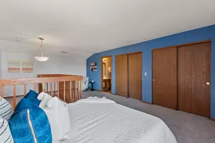 2005 S 102nd St, West Allis, WI 53227 - Photo 14