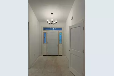 N59W25898  Amberwood Ct, Lisbon, WI 53089 - Photo 2