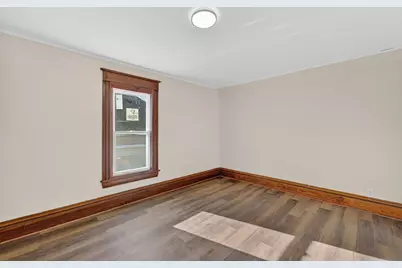 920  Grove Ave, Racine, WI 53405 - Photo 20