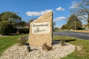 W180N9890 Riversbend Circle, Germantown, WI 53022 - Photo 34