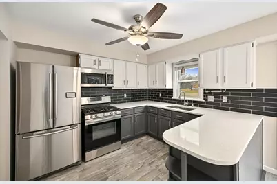 13640 W Burleigh Rd, Brookfield, WI 53005 - Photo 14