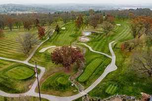 W275S3617 Payne Stewart Ct, Waukesha, WI 53189 - Photo 1