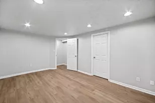 8628 N Servite Dr, Milwaukee, WI 53223 - Photo 36