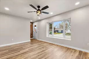 1021 13th Ave, Grafton, WI 53024 - Photo 8