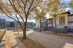 1923 N Pierce St, Milwaukee, WI 53212 - Photo 32