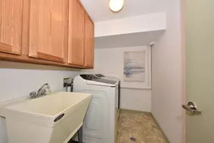 1923 N Pierce St, Milwaukee, WI 53212 - Photo 24