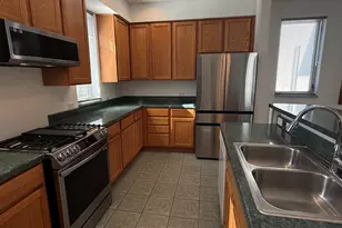 1923 N Pierce St, Milwaukee, WI 53212 - Photo 20