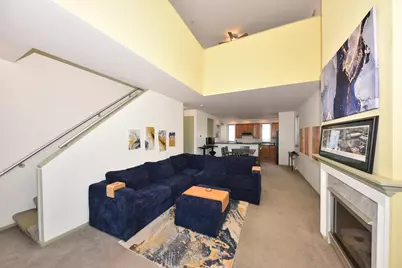 1923 N Pierce St, Milwaukee, WI 53212 - Photo 10