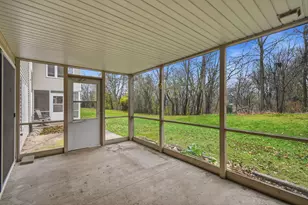 404 Monica Ave, Burlington, WI 53105 - Photo 20