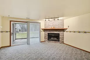 404 Monica Ave, Burlington, WI 53105 - Photo 2