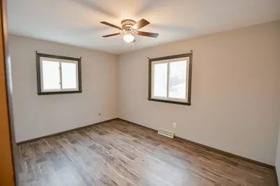 5129  16th St, Racine, WI 53406 - Photo 8