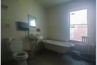 508  8th St, Racine, WI 53403 - Photo 20