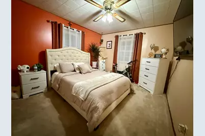 1524  Orchard St, Racine, WI 53405 - Photo 6