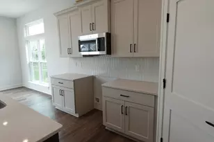 1343 Periwinkle Pass, Oconomowoc, WI 53066 - Photo 14