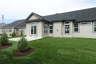 1343 Periwinkle Pass, Oconomowoc, WI 53066 - Photo 2
