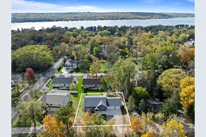 W3813  Magnolia Dr, Geneva, WI 53147 - Photo 2