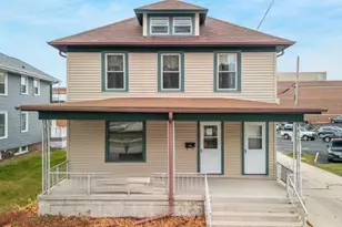 614 N 6th St, Sheboygan, WI 53081 - Photo 22