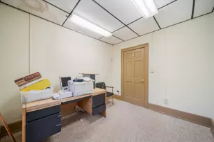 614 N 6th St, Sheboygan, WI 53081 - Photo 8